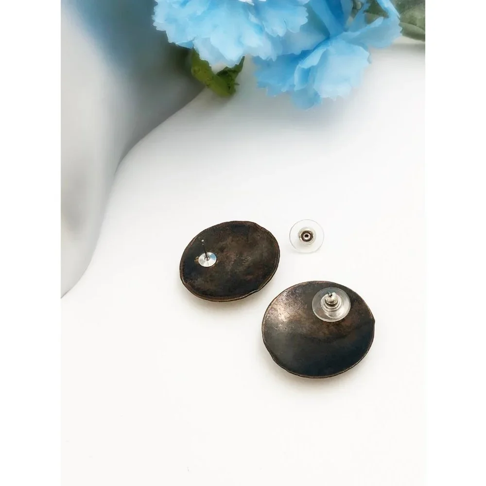 Artisan made, mixed metal pierced earrings - Picture 5 of 5